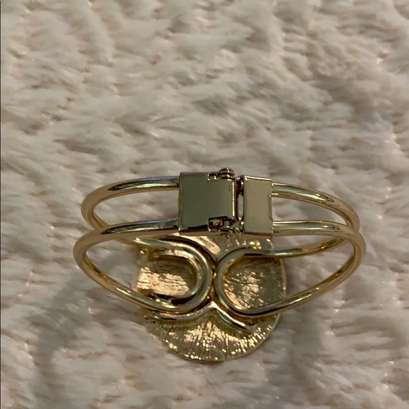 Fabulous, gold bracelet #A412 - Picture 5 of 5